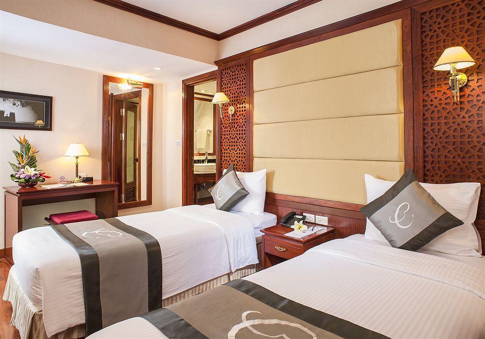Conifer Boutique Hotel Hanoi Exterior foto