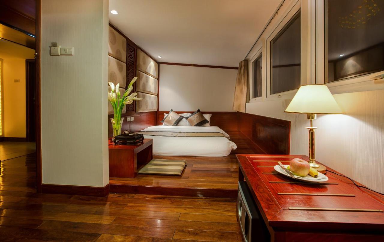 Conifer Boutique Hotel Hanoi Zimmer foto
